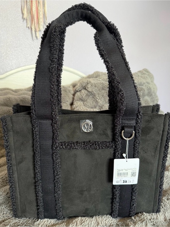 lululemon athletica Handbags - NWT Lululemon Boxy Tote